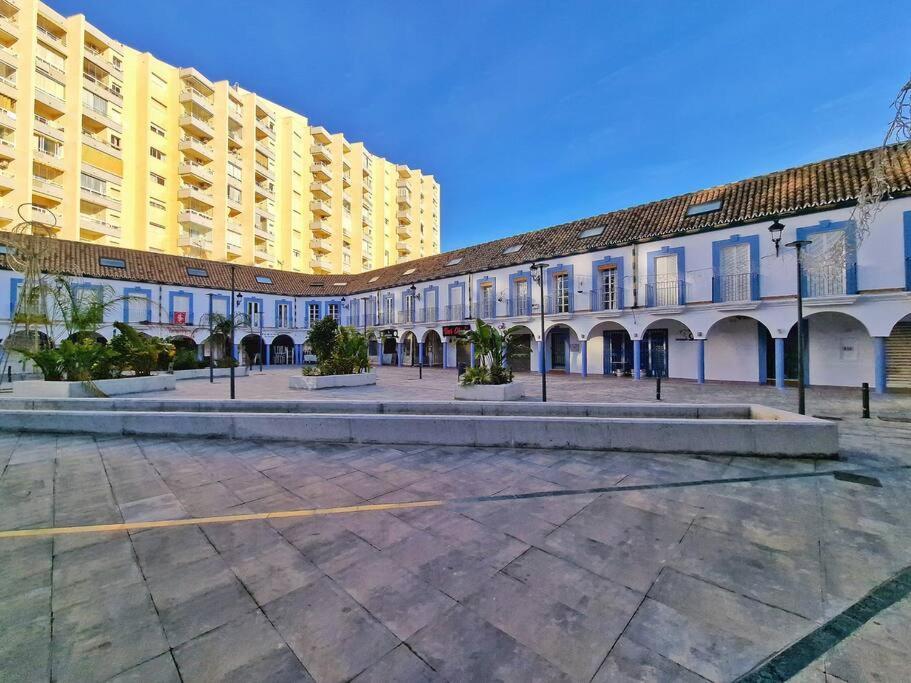 Encantador Duplex Para 6 A 1 Minuto De La Playa Benalmádena Exterior foto